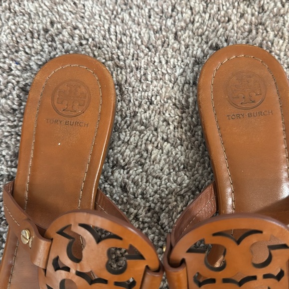 Tory Burch Brown Miller’s - Picture 4 of 5